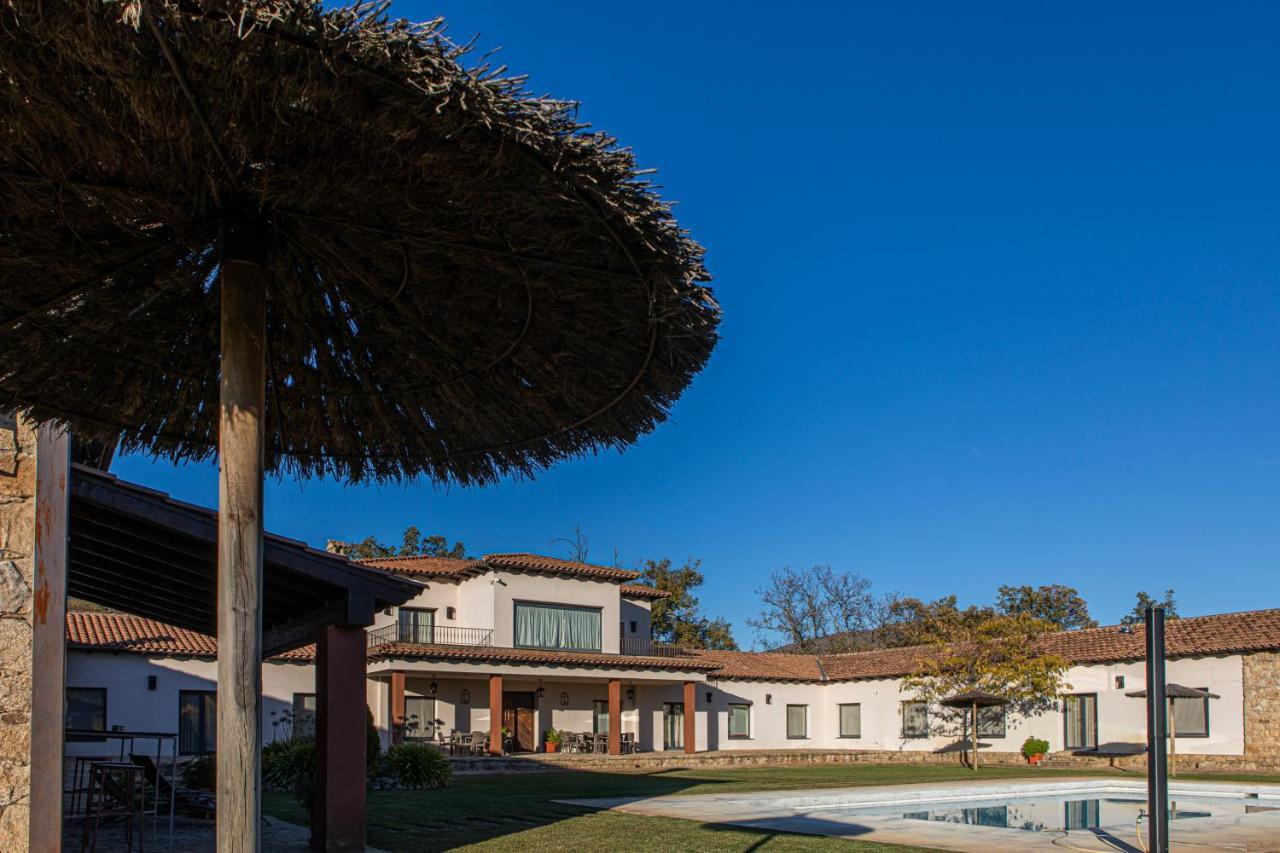 Casa Rural Los Tres Lugares San Martín de Trevejo Esterno foto