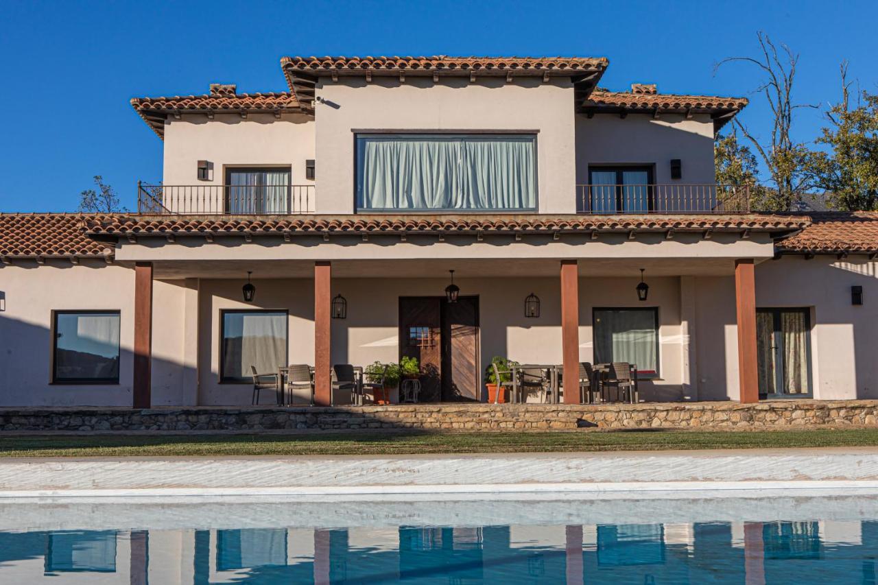 Casa Rural Los Tres Lugares San Martín de Trevejo Esterno foto